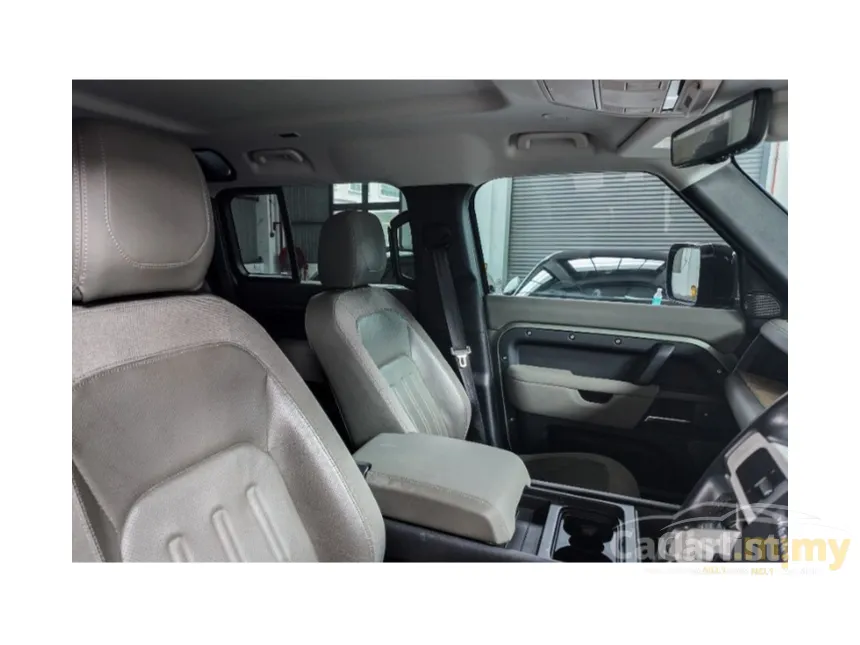 2020 Land Rover Defender 110 D240 First Edition SUV