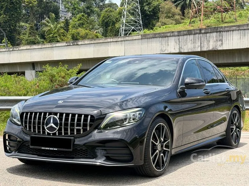 2018 Mercedes-Benz C300 AMG Line Sedan