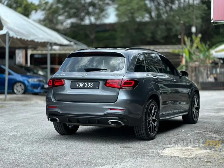 2021 Mercedes-Benz GLC300 4MATIC AMG Line SUV