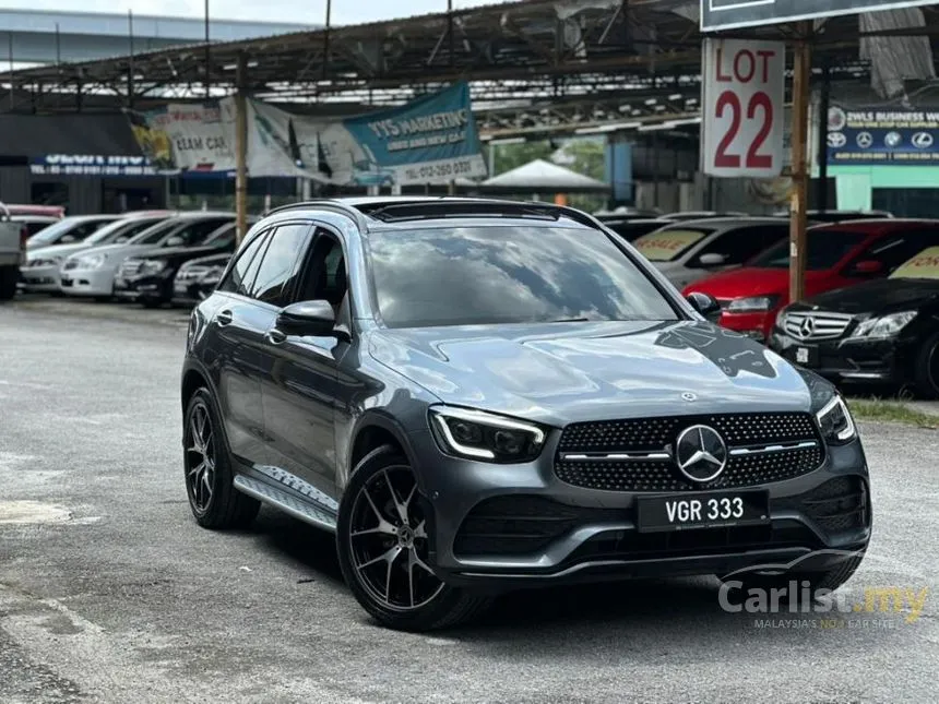 2021 Mercedes-Benz GLC300 4MATIC AMG Line SUV