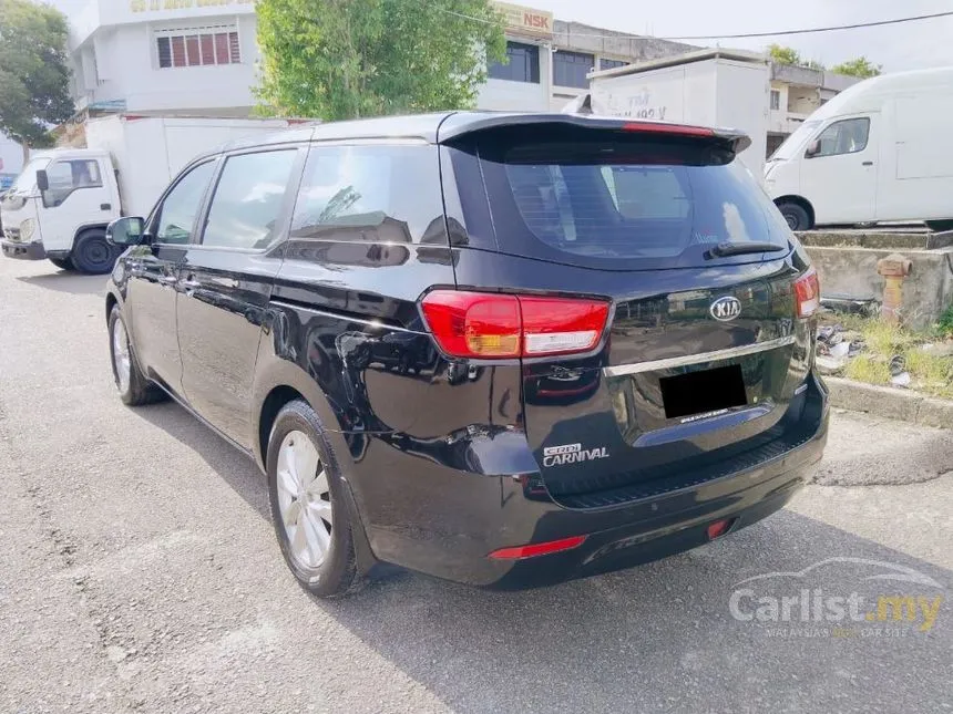 2017 Kia Grand Carnival CRDi MPV