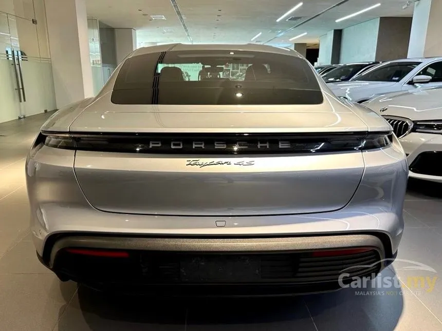 2021 Porsche Taycan 4S Sedan