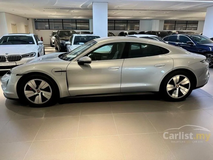 2021 Porsche Taycan 4S Sedan