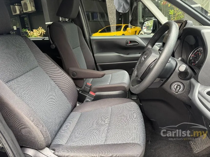 2022 Toyota Noah Z MPV