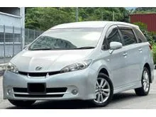 2010/ Toyota Wish 1.8 S MPV