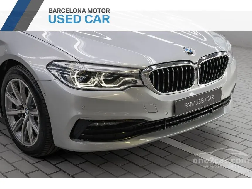 2019 BMW 530e Elite Sedan