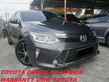2015 Toyota Camry 2.5 Hybrid UNDER WARRANTY UMW TOYOTA HIGH LOAN