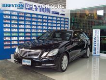 2011 Mercedes-Benz E200 CGI BlueEFFICIENCY 1.8 W212 (ปี 10-16) Elegance Sedan AT