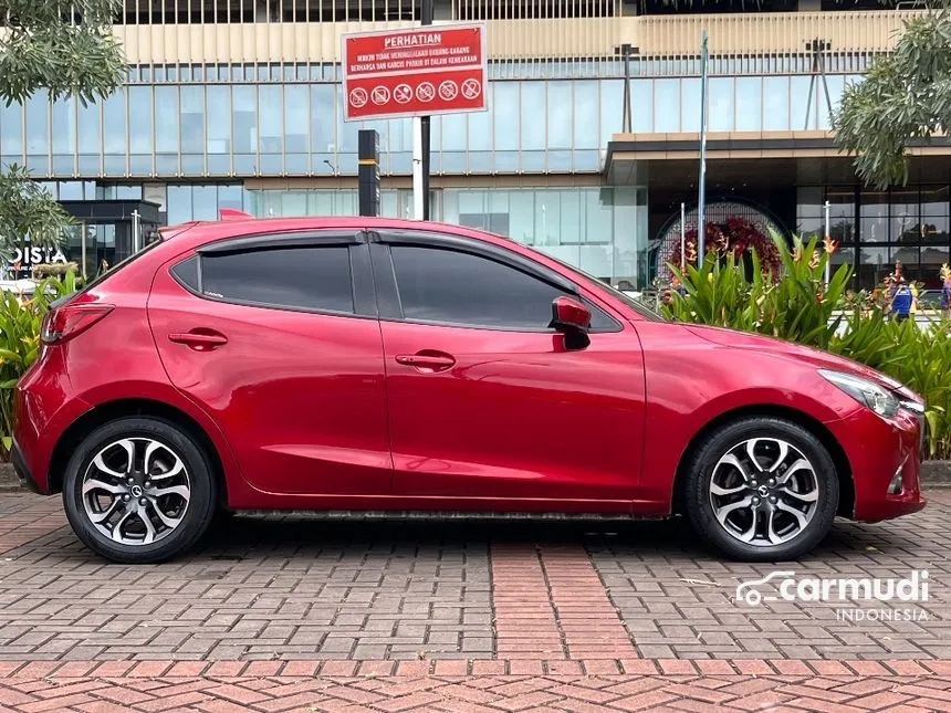 2019 Mazda 2 R Hatchback