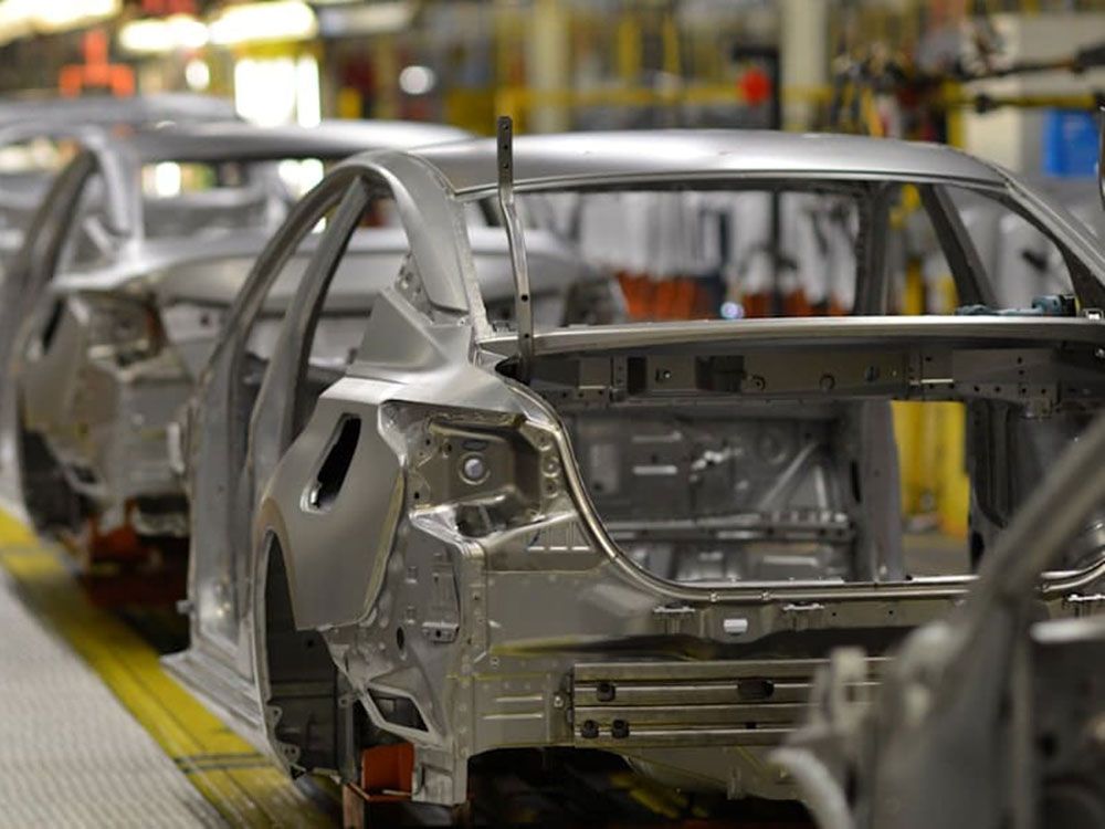 Pasokan Chip Terhambat, Produksi Nissan Leaf Dihentikan Sementara