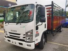 2025 Isuzu Elf 5.2 NPR 155 NPR75UKH Lorry Wooden Cargo Box Curtain Sider RORO Refrigerator Freezer Cool Box  (Warranty 5 Years / Low Bank Interest)