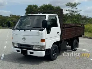 2007 Toyota Dyna 2.8 150 LY121 Lorry