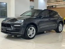 RECON 2023 PORSCHE MACAN 2.0 NFL / 5 YEARS WARRANTY