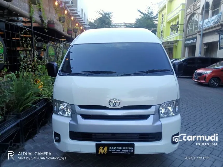 2024 Toyota Hiace Commuter Van Wagon