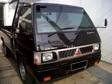 Mitsubishi Pick Up L300 2.5cc Flad Deck 2.5cc