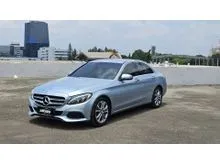 2016 Mercedes-Benz C200 2.0 Avantgarde Sedan