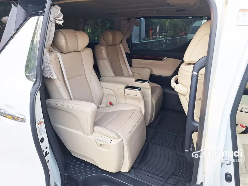 2015 Toyota Alphard G Van Wagon