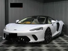 2023 McLaren GT 4.0 Luxury, glass roof, B&W sound system, front lifter, carbon brakes, LED headlights, genuine 20/21 alloy wheels, INCOMING STOCK