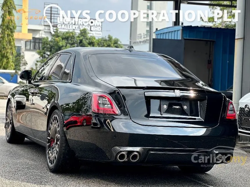 2022 Rolls-Royce Ghost Black Badge Sedan