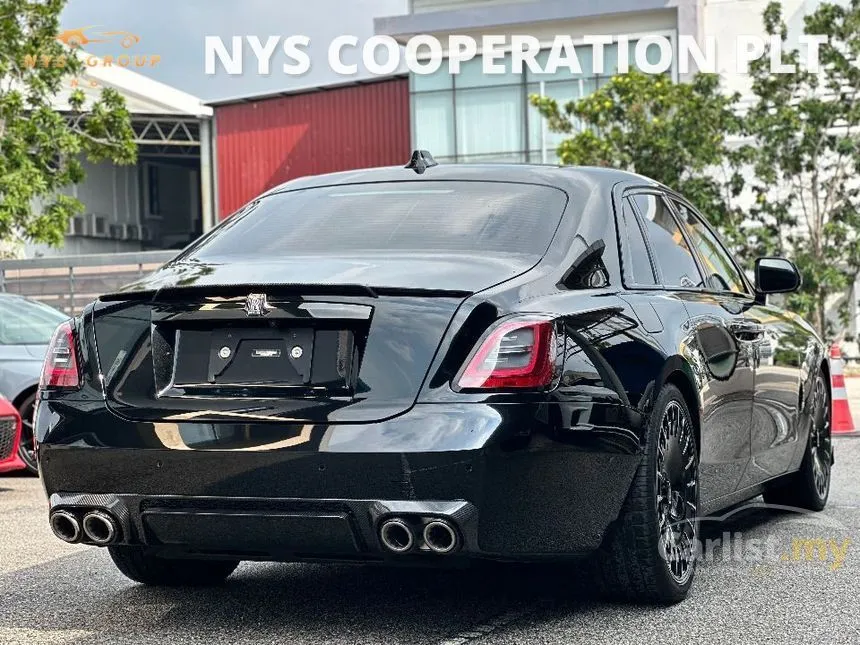 2022 Rolls-Royce Ghost Black Badge Sedan
