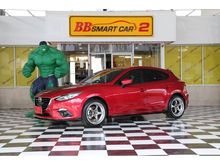2014 Mazda 3 2.0 (ปี 14-17) S Sports Hatchback AT