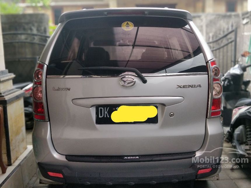 Jual Mobil Daihatsu Xenia 2006 Li 1 0 Di Bali Manual Mpv Silver Rp 75 000 000 5350135 Mobil123 Com