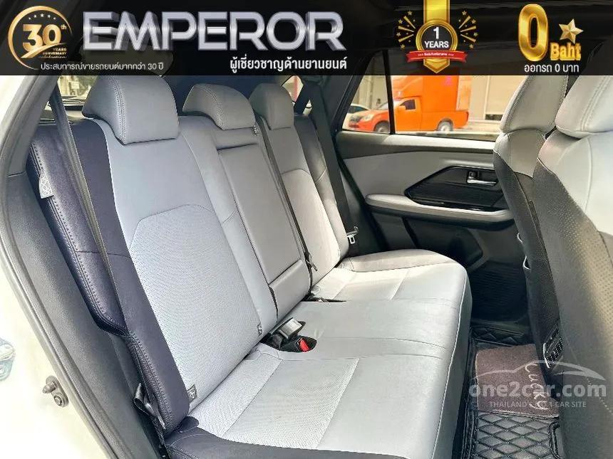 2024 Toyota Yaris Cross HEV Premium Luxury SUV