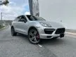 Used 2011 Porsche Cayenne 4.8 Turbo S/Roof,HUD,BOSE Sound System,Power Boot,Reverse Cam.