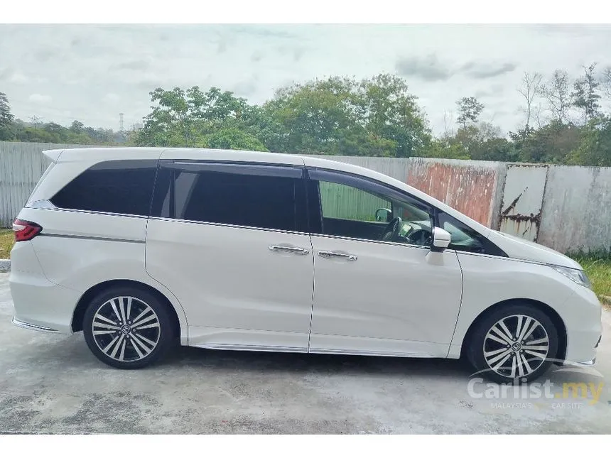 2016 Honda Odyssey Absolute Honda Sensing MPV