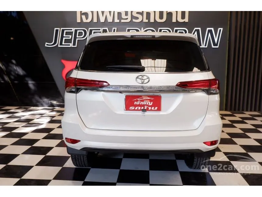 2018 Toyota Fortuner V SUV