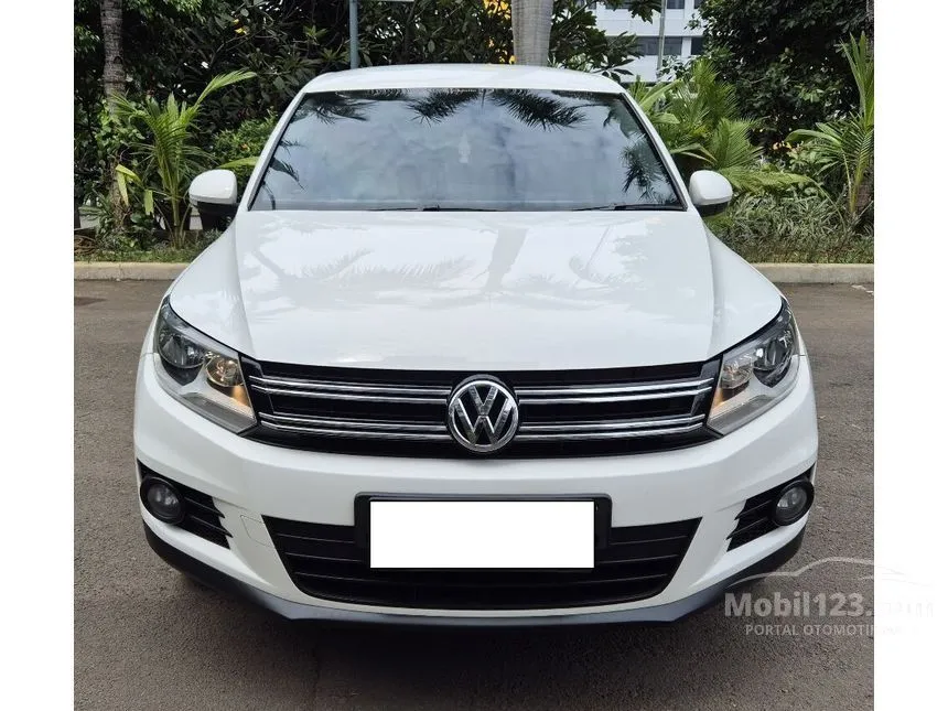 Jual Mobil Volkswagen Tiguan 2015 TSI 1.4 di Banten Automatic SUV Putih Rp 193.000.000
