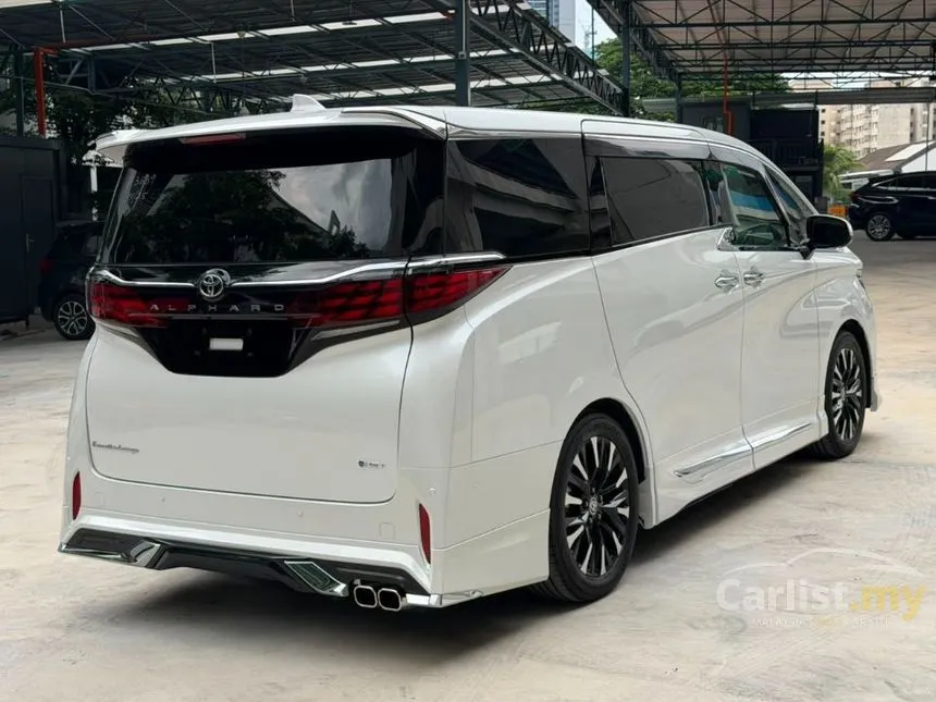 2025 Toyota Alphard Executive Lounge MPV