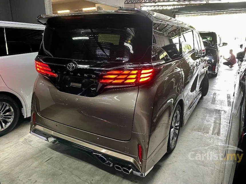 2024 Toyota Alphard Z 7-Seater MPV