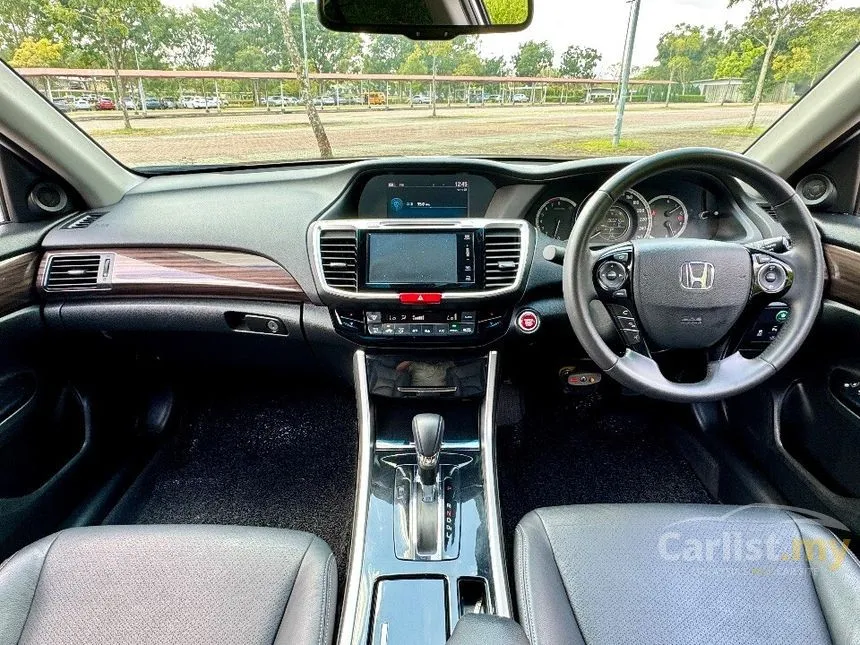2017 Honda Accord i-VTEC VTi-L Sedan