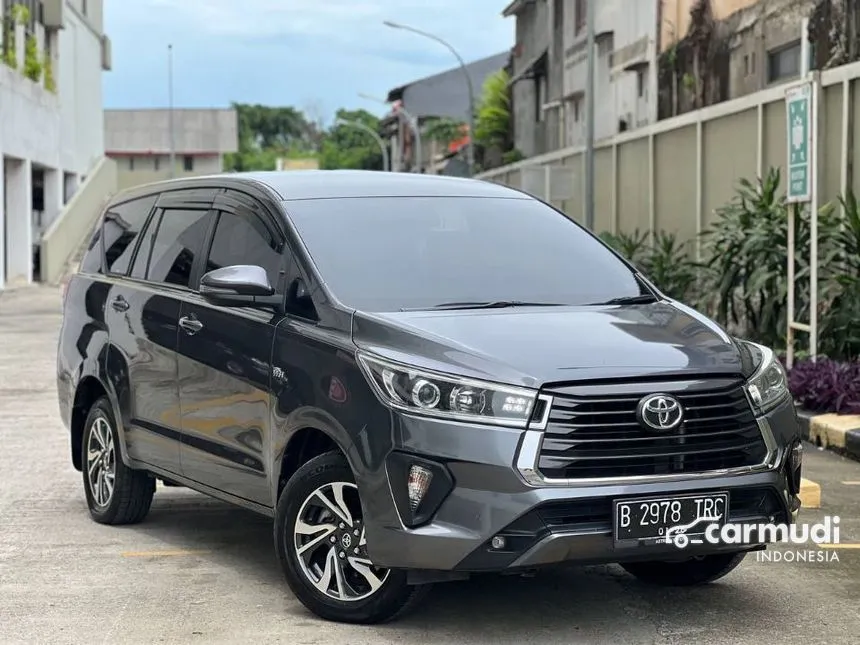 2021 Toyota Kijang Innova V MPV