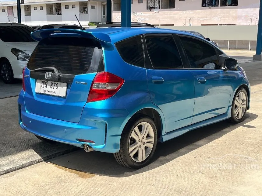 2012 Honda JAZZ SV Hatchback
