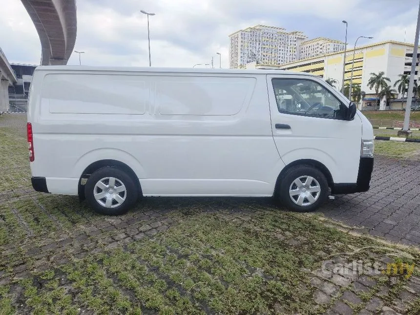 2017 Toyota Hiace Panel Van Van