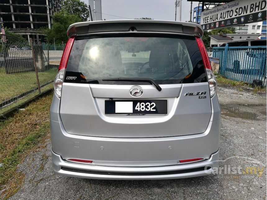 Perodua Alza 2012 EZi 1.5 in Selangor Automatic MPV Silver 