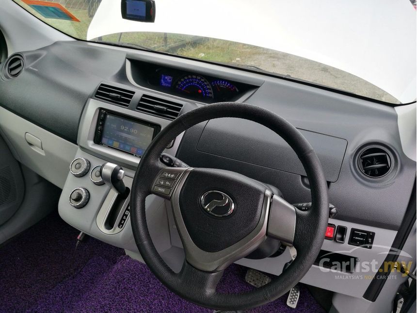 Perodua Alza 2012 EZi 1.5 in Selangor Automatic MPV Silver 