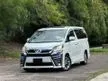 Used 2010 (Miles 88K) Toyota Vellfire 2.4 Z MPV