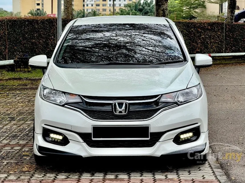 2017 Honda Jazz Hybrid Hatchback