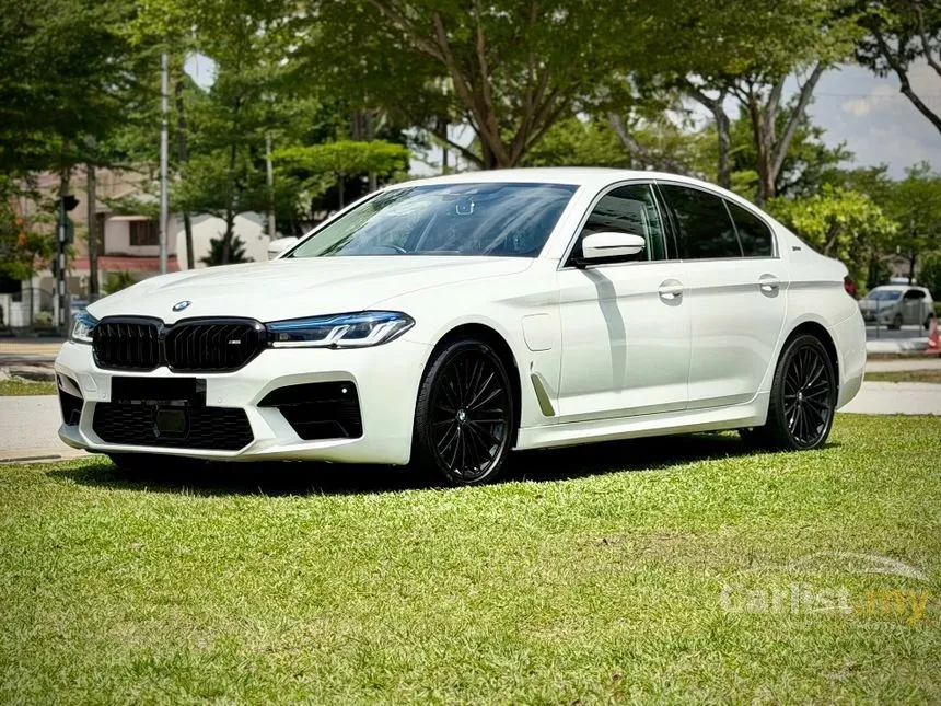2019 BMW 530e M Sport Sedan