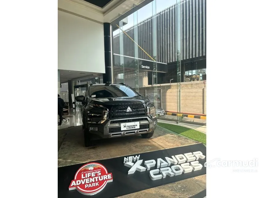 2023 Mitsubishi Xpander CROSS Premium Package Wagon