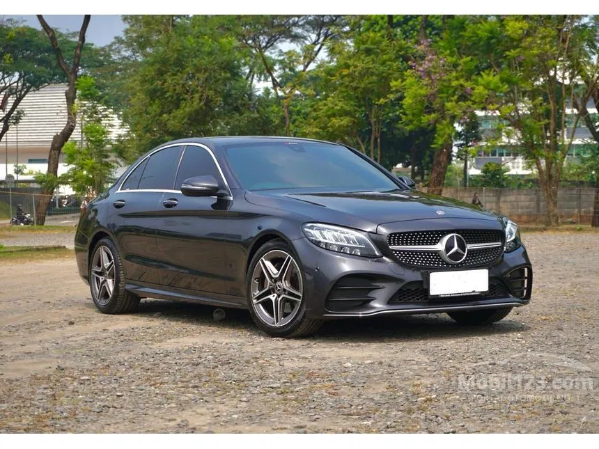 2020 Mercedes-Benz C200 AMG Final Edition Sedan