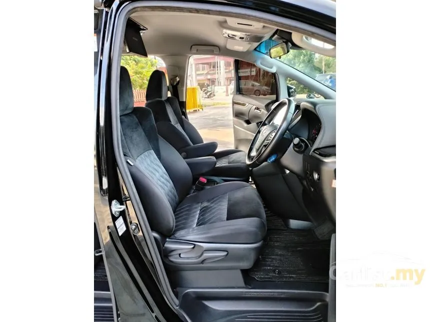 2019 Toyota Vellfire ZA MPV