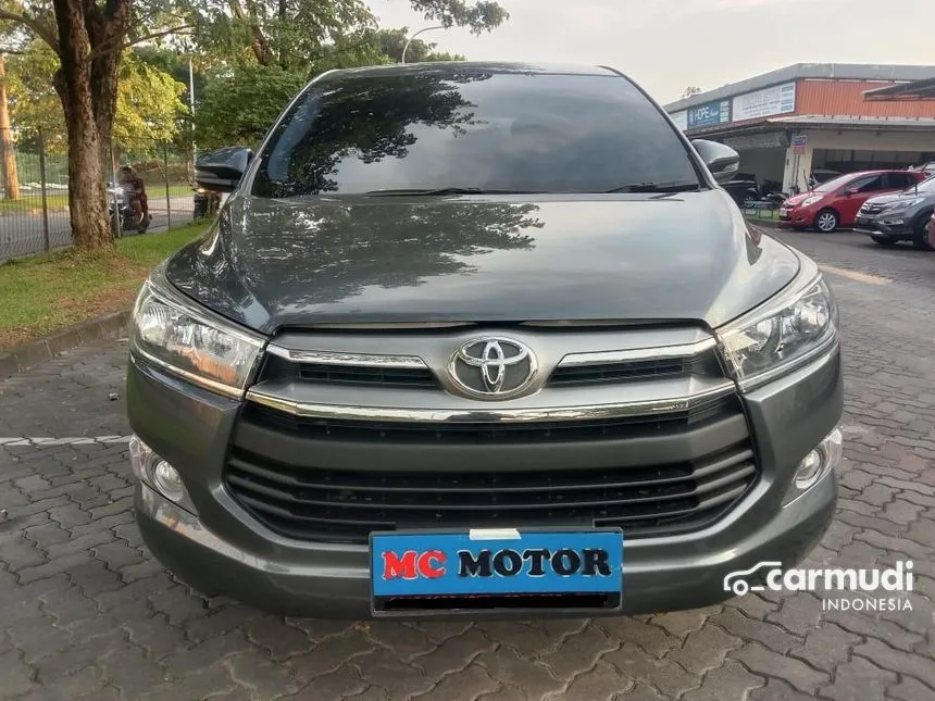 Jual Mobil Toyota Kijang Innova 2020 G 2.4 di Banten Automatic MPV Abu