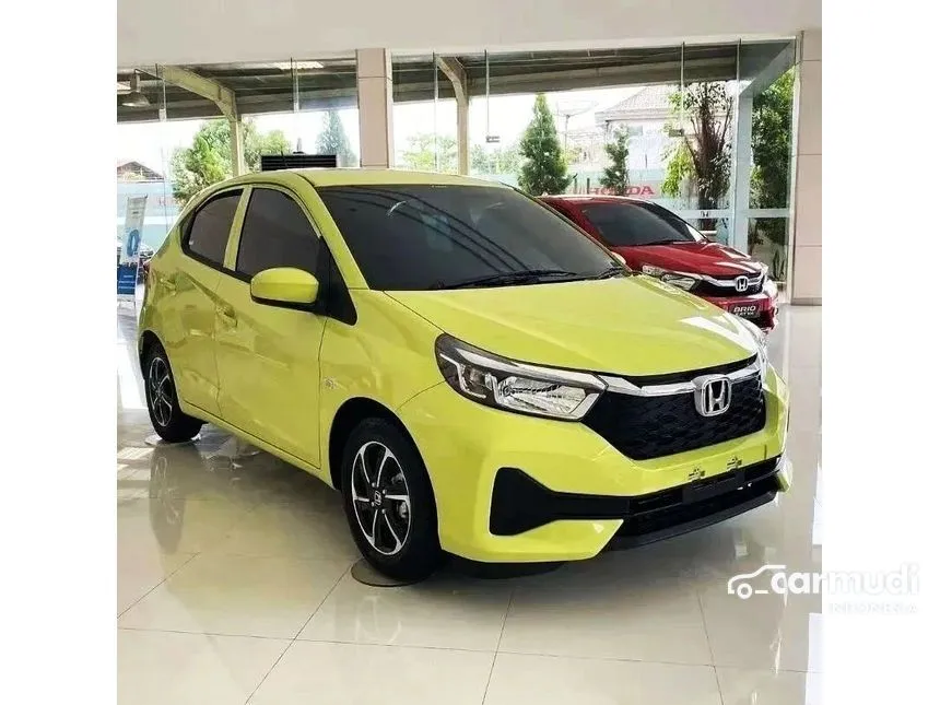 Jual Mobil Honda Brio 2023 E Satya 1.2 di Jawa Barat Automatic Hatchback Kuning Rp 132.000.000