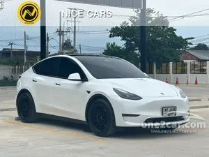 2023 TESLA Model Y Performance SUV