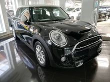 2015 MINI 5 Door 2.0 Cooper S Hatchback **HARI RAYA SALES (LIMITED TIME ONLY)**