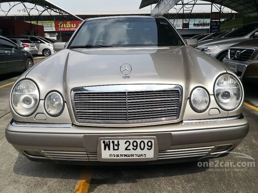 1997 Mercedes-Benz E230 Elegance Sedan